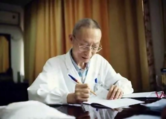 ������--���Ľ��ҽ��ʦ