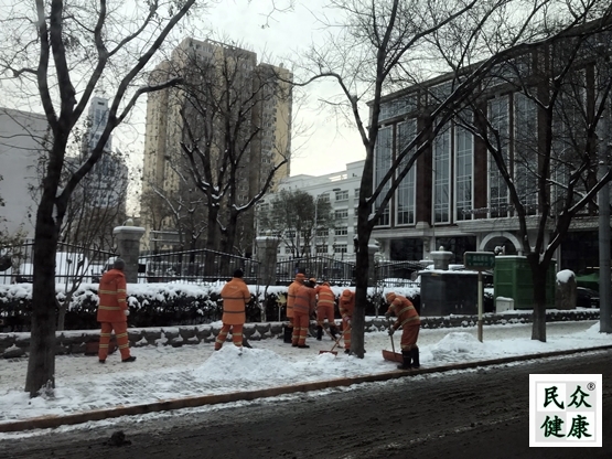 ��ѩ������������������ҽ����...